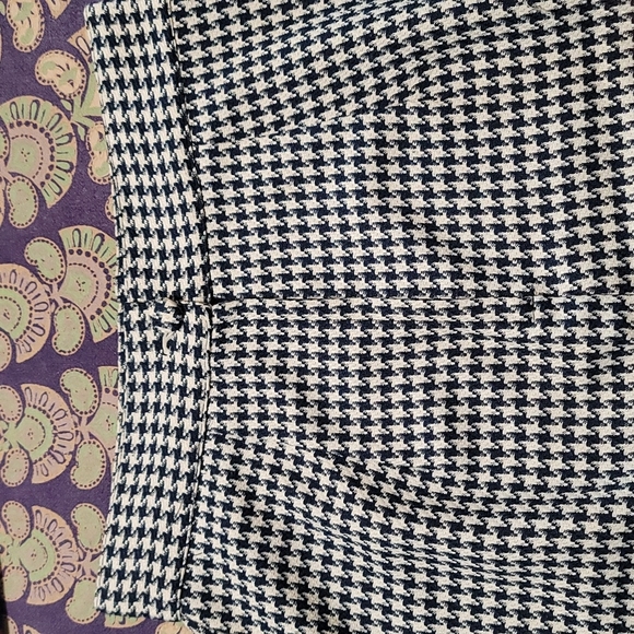 Vintage Navy & White Houndstooth Pencil Mini Skirt - Picture 3 of 7